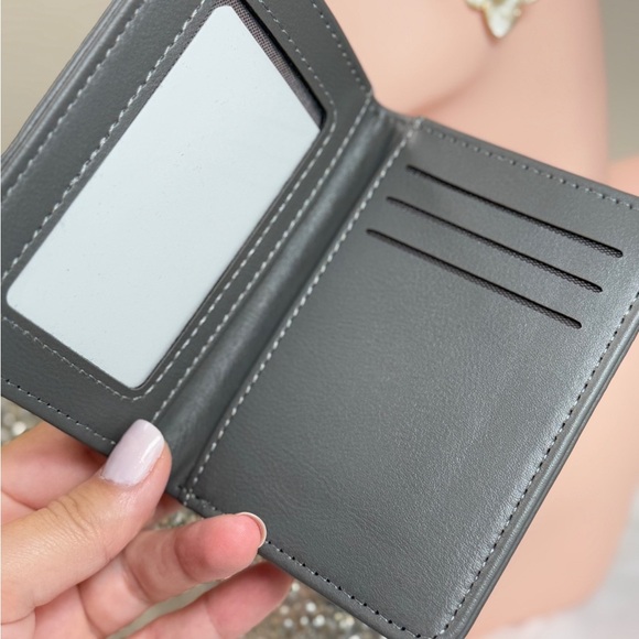 NEW | Gray Leather Wallet Card Holder - Picture 6 of 8